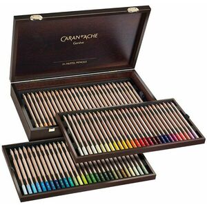 CARAN D'ACHE Umělecké pastely v tužce 84 barev v dřevěném boxu kép