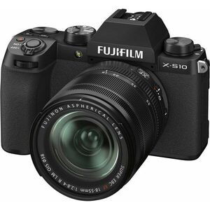 Fujifilm X-S10 + XF 18-55 mm f/2, 8-4, 0 R LM OIS fekete kép