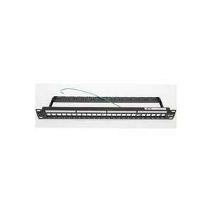 Moduláris patchpanel - 24 portos standard, SL betéthez, 1U, fekete kép