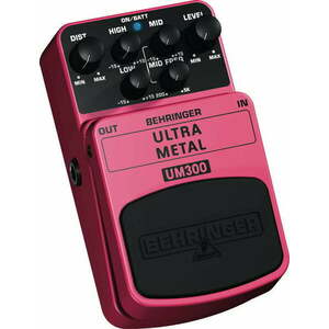 Behringer UM300 kép