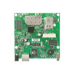 MikroTik RB912 Router board kép