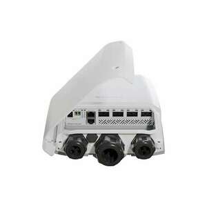 MikroTik Cloud Router Swtich (CRS504-4XQ-OUT) (CRS504-4XQ-OUT) kép