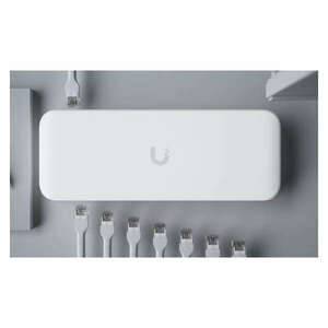 Ubiquiti UniFi Switch Ultra 8-Port PoE Switch White kép