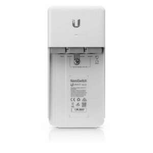 Ubiquiti NanoSwitch Outdoor GbE 24V 1xPoE-In, 3xPoE-Out Passthrough, fehér switch kép