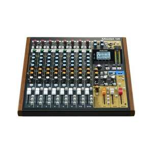 Tascam Model 16 kép