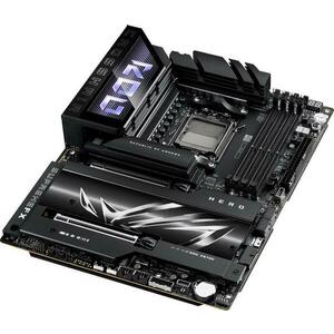 ROG CROSSHAIR X870E HERO kép