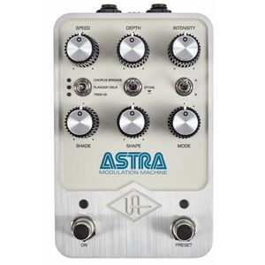 Universal Audio Astra Modulation Pedal kép