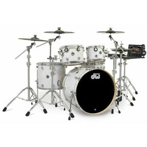 DWe 5-Piece White Marine Pearl Finish Ply Kit kép