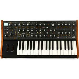 MOOG Subsequent 37 Szintetizátor kép