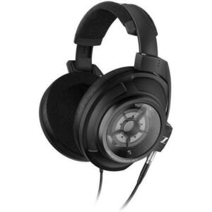 HD 820 (507435) kép