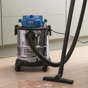 VC 20 (5907741901) kép