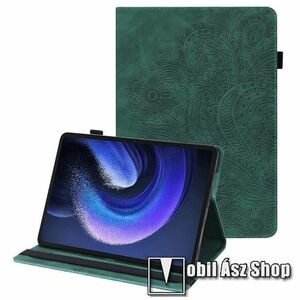 Notesz tok / mappa tok - GRAVÍROZOTT VIRÁG MINTÁS - ZÖLD - asztali tartó funkciós, oldalra nyíló, bankkártyatartó zsebekkel, ceruzatartó, gumis záródás, szilikon belső - Xiaomi Pad 6 / Pad 6 Pro kép