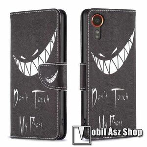 Notesz / mappa tok - Do Not Touch My Phone MINTÁS - oldalra nyíló, rejtett mágneses záródás, belső zseb, asztali tartó funkció, szilikon belső - SAMSUNG Galaxy Xcover7 (SM-G556) kép