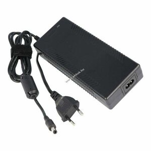 Toshiba kompatibilis laptop tápegység 19V 120W 5, 5x2, 5mm kép