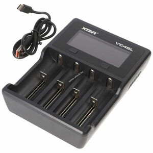 Xtar VC4SL QC3.0 gyorstöltő Li-ion 3, 6V-3, 7V és NiMH 1, 2V akkukhoz, hálózati adapter nélkül kép
