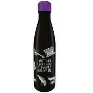 Netflix Wednesday: Don't Care, kulacs kép