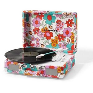 Crosley Cruiser Plus - Groovy Floral kép