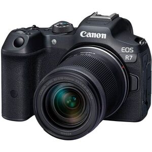 Canon EOS R7 + RF-S 18-150mm IS STM kép