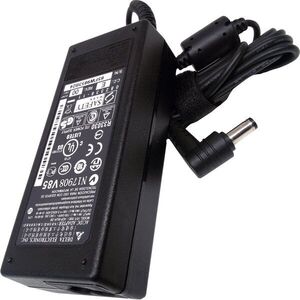 MSI 65W 19V kép
