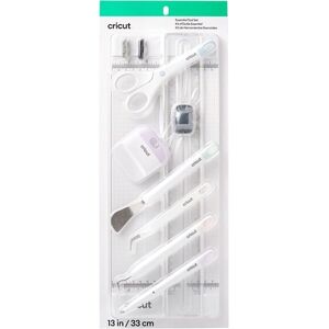 Cricut Essential Tool Set With 33 cm Trimmer kép