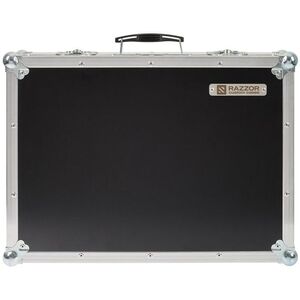 Razzor Cases Pedalboard 700x420 kép