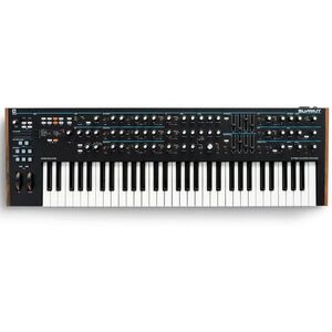 Novation Summit kép