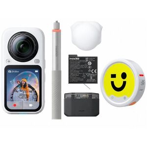 Insta360 X6 Essential Bundle Mic Pro Edition White kép