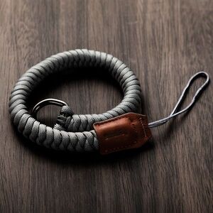 SmallRig 5055 Universal Braided Wrist Strap Gray kép