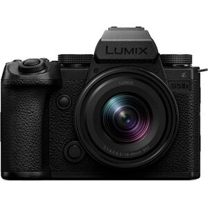 Panasonic Lumix DC-S5 Mark IIx + Lumix S 18-40 mm f/4, 5-6, 3 kép