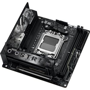ASUS ROG STRIX X870-I GAMING WIFI kép