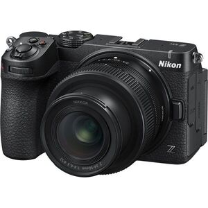 Nikon Z 5IIC + 24-50mm f/4-6.3 VR fekete kép