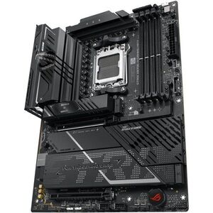 ASUS ROG STRIX X870E-H GAMING WIFI7 kép
